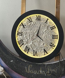 Luna reloj